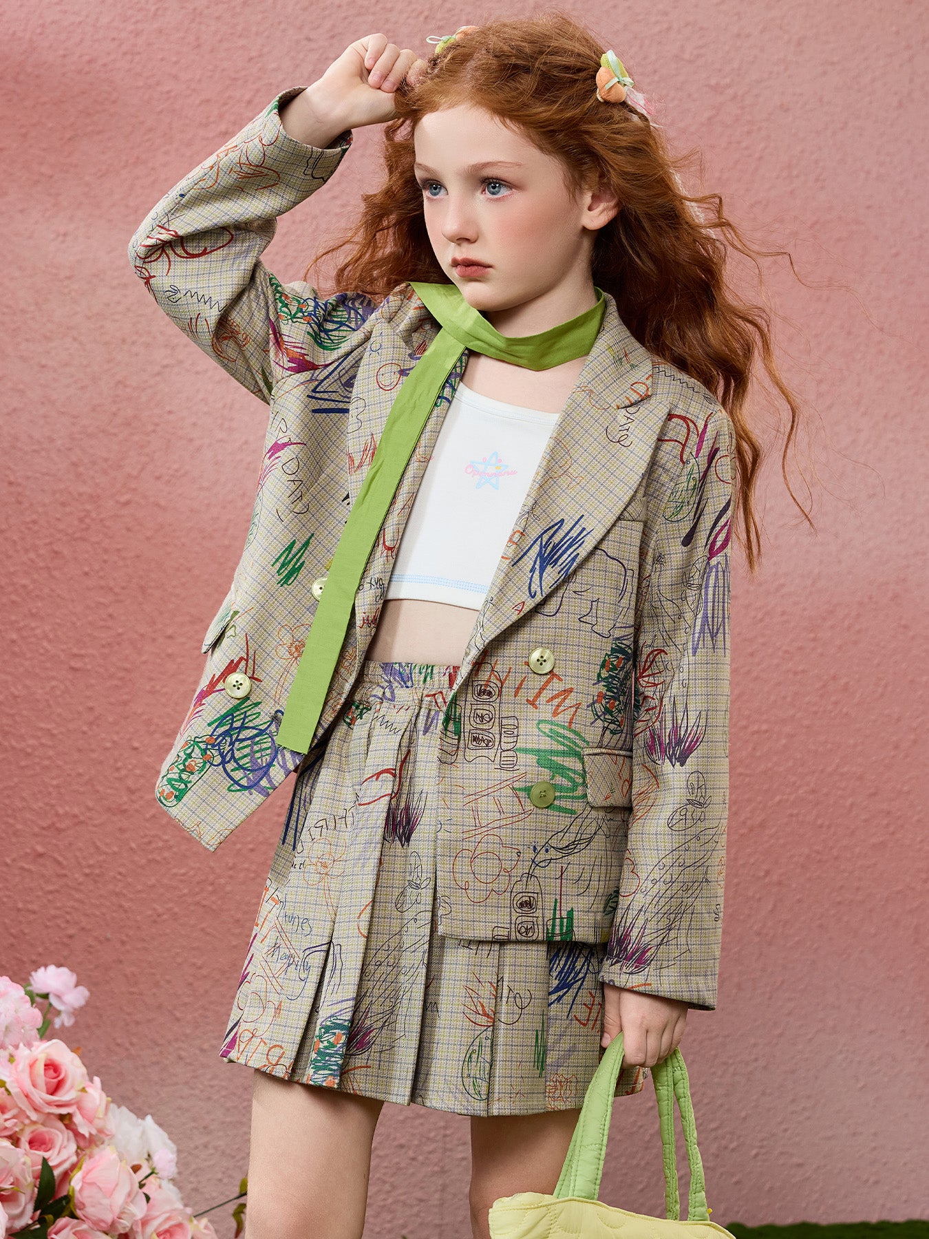 Ensemble deux pièces jupe plissée et costume pour fille